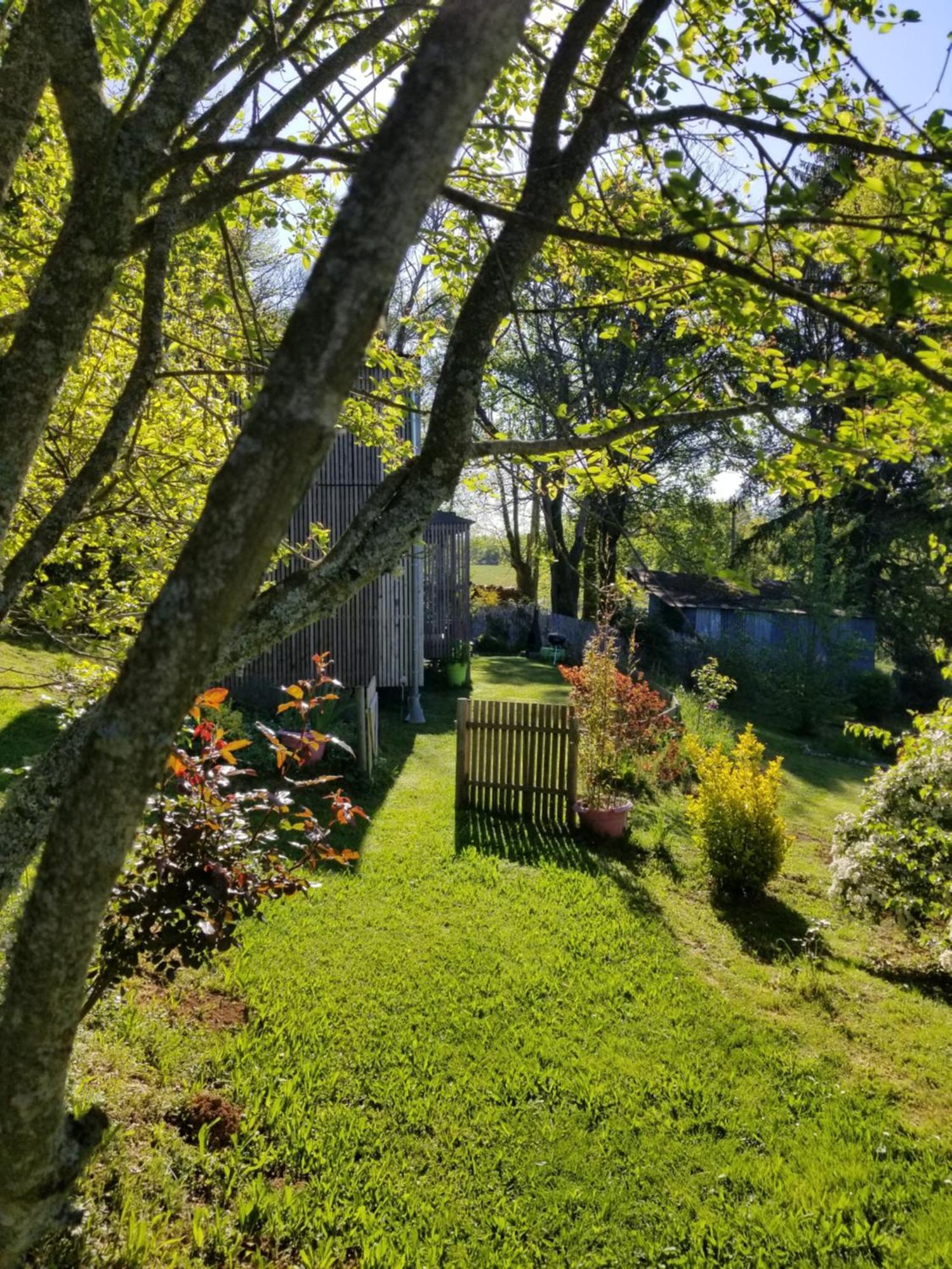 Le Petit Paradis, Mini Maison,Nature,Confort,Calme Saint-Julien-le-Petit Εξωτερικό φωτογραφία